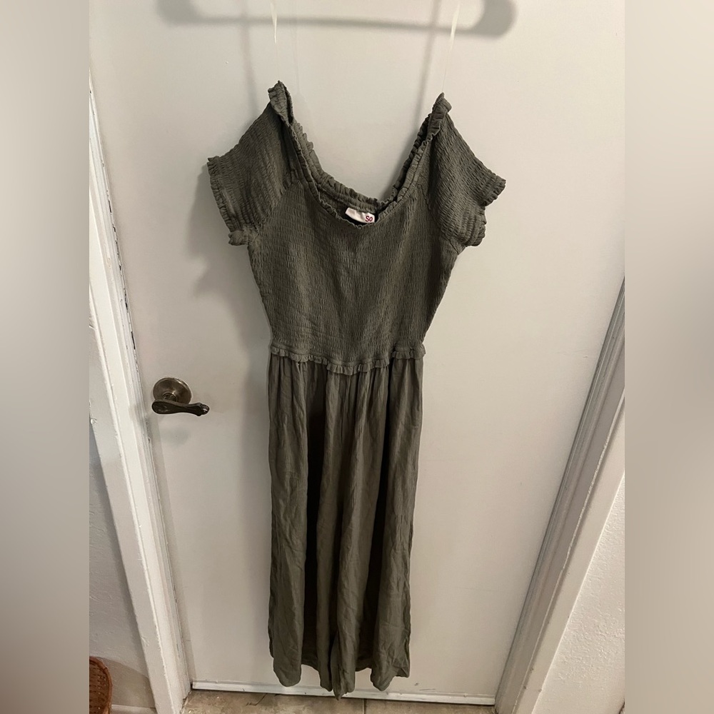 Off-Shoulder Olive Green Jumpsuit